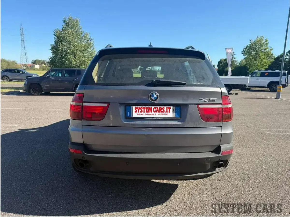 Usata BMW X5 235 CV (172 kW) 2007 Grigio SUV