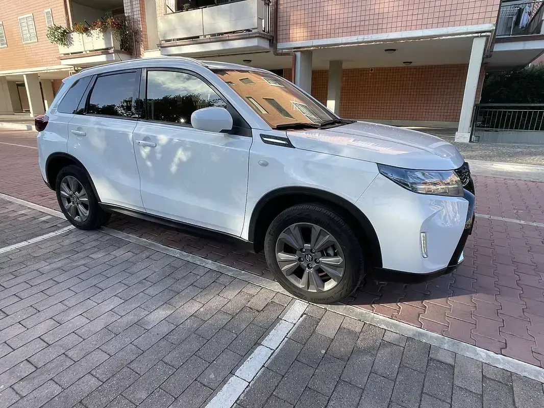 Usata Suzuki Vitara Cool 129 CV (94 kW) 2024 SUV