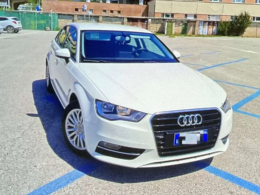Usata Audi A3 Ambiente 105 CV (77 kW) 2014 Berlina