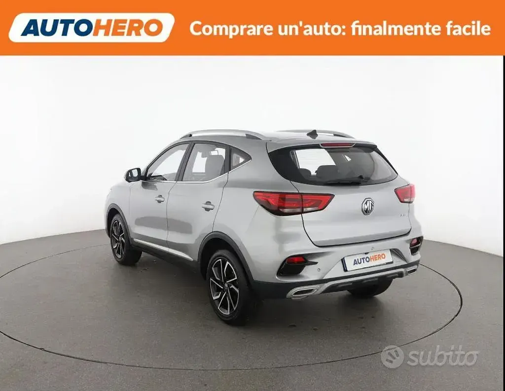 Usata MG ZS 106 CV (77 kW) 2023 Grigio SUV