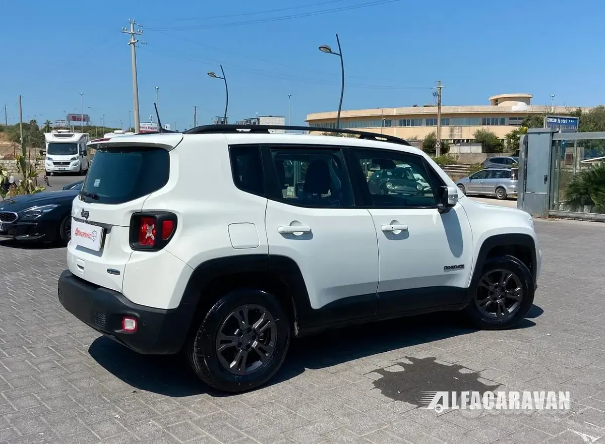 Usata Jeep Renegade Longitude 120 CV (88 kW) 2021 Bianco SUV