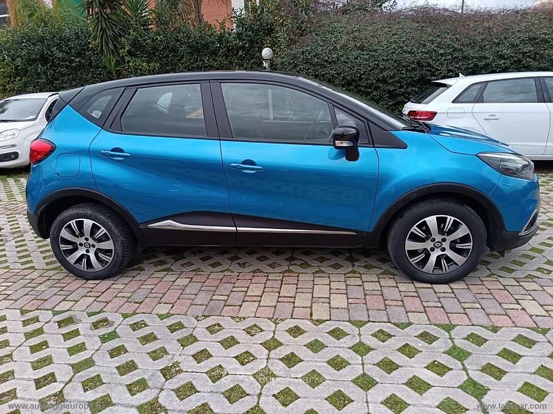 Usata Renault Captur Zen 90 CV (66 kW) 2017 Blu SUV