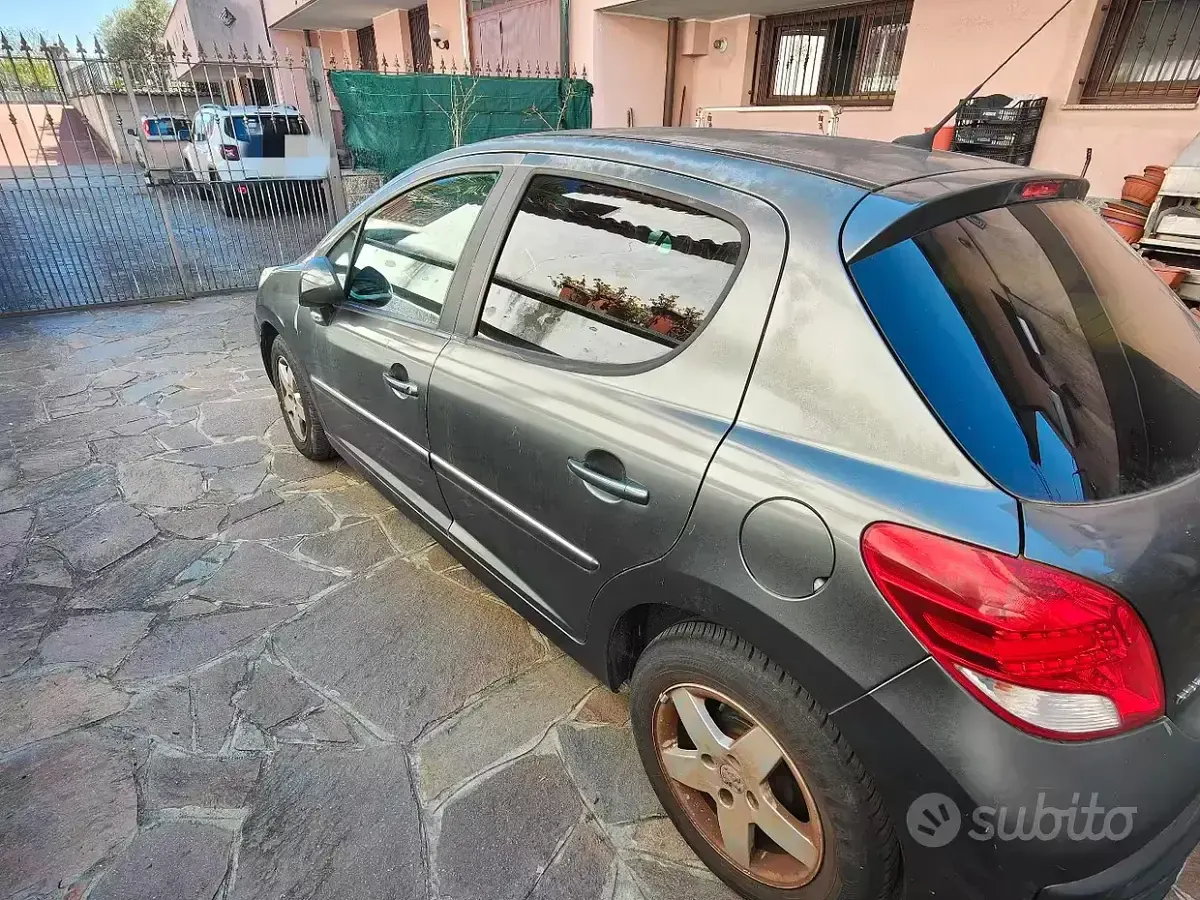 Usata Peugeot 207 95 CV (69 kW) 2009 Grigio Berlina