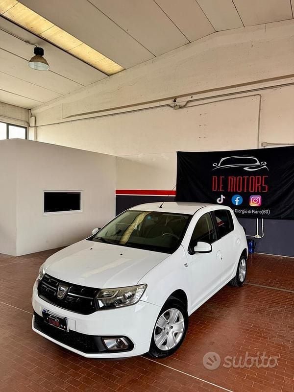 Usata Dacia Sandero Comfort 75 CV (55 kW) 2018 Bianco Berlina