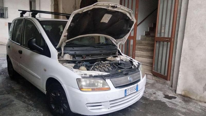 Usata Fiat Multipla 95 CV (69 kW) 2004 Monovolume