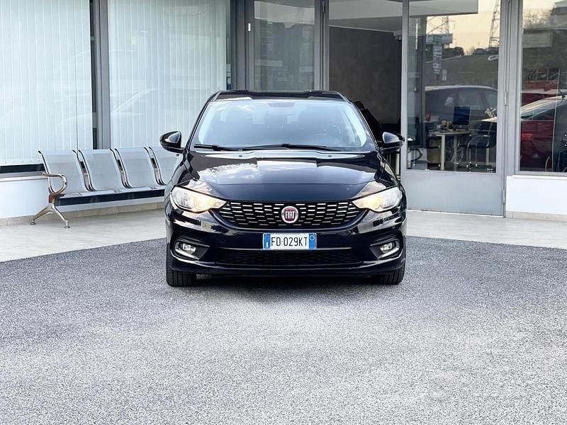Usata Fiat Tipo 95 CV (69 kW) 2016 Nero Berlina