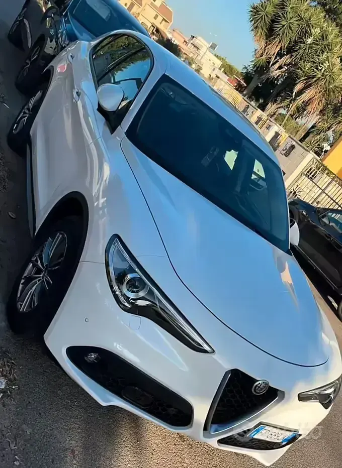 Usata Alfa Romeo Stelvio 179 CV (131 kW) 2018 Bianco SUV