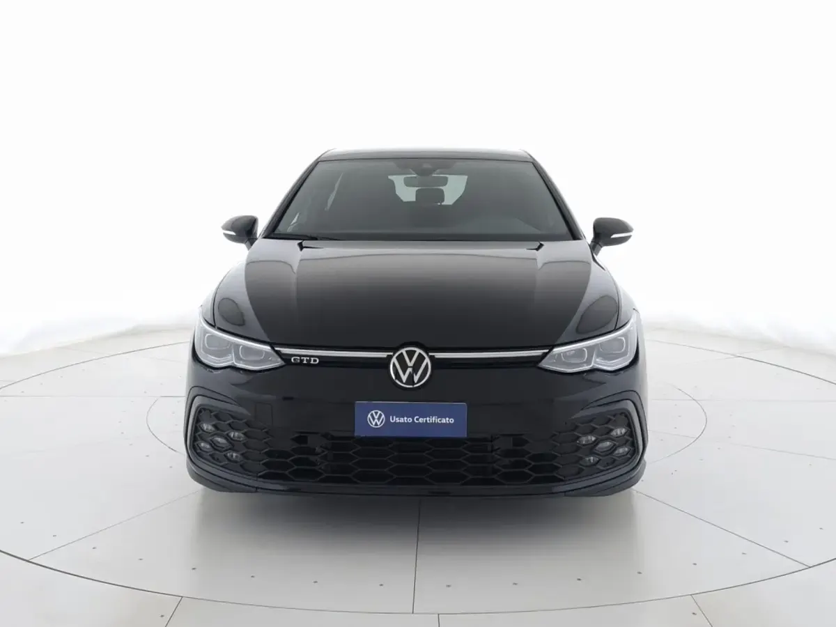 Usata VW Golf VIII GTD 200 CV (147 kW) 2022 Deep black perlato Berlina