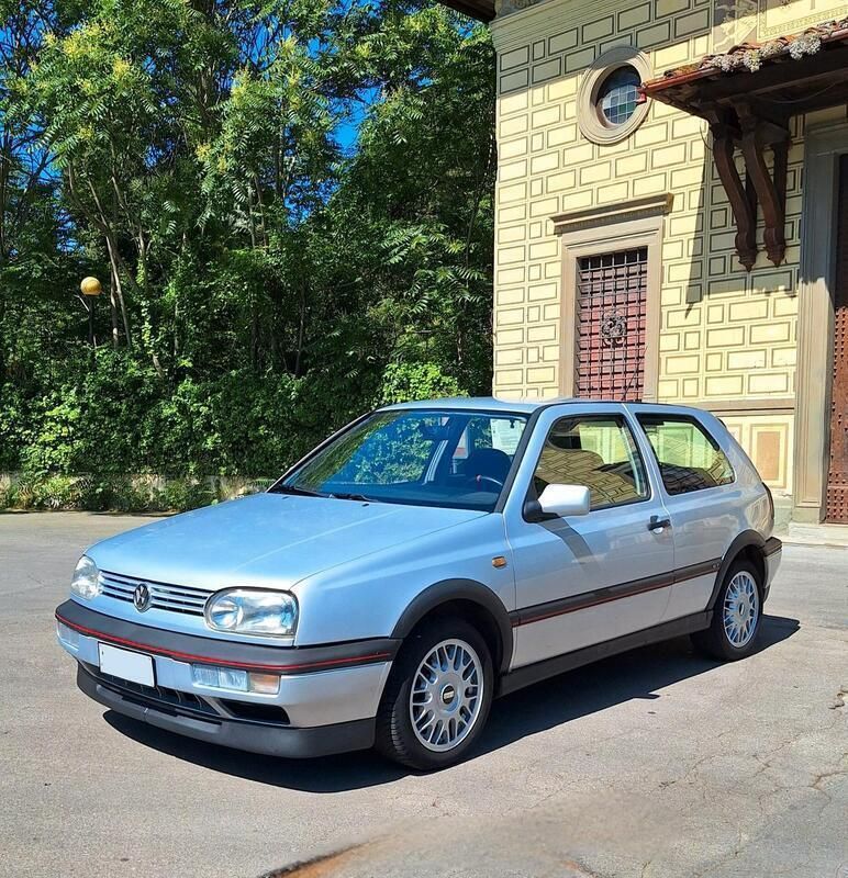 Blu Usata 1996 VW Golf III GT Tre volumi | 4500 € (Cara) - Immagine 1/4