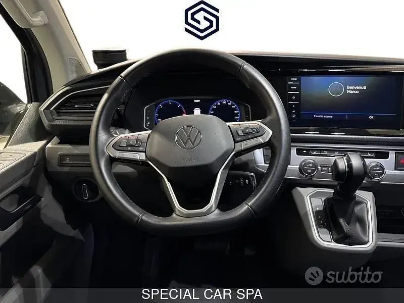 Usata VW Multivan Comfortline 150 CV (110 kW) 2024 Grigio Monovolume