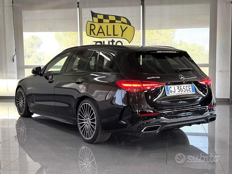 Usata Mercedes C220 Premium 220 CV (161 kW) 2022 Nero Station wagon