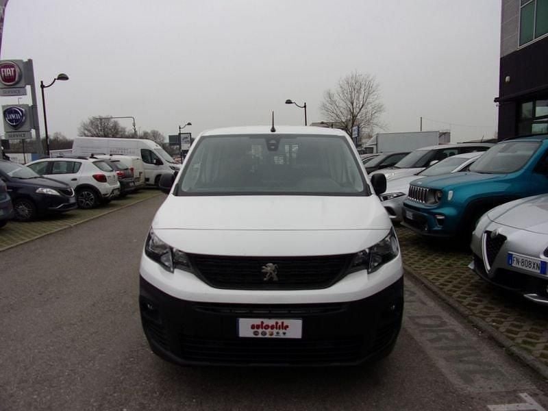 Usata Peugeot Partner 102 CV (75 kW) 2022 Bianco Monovolume