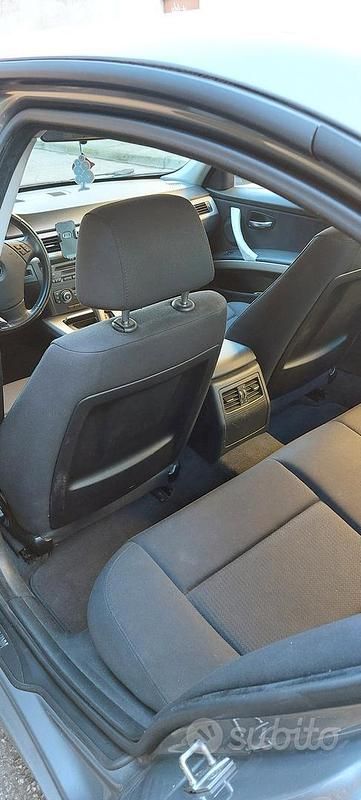 Usata BMW 316 116 CV (85 kW) 2010 Grigio Berlina