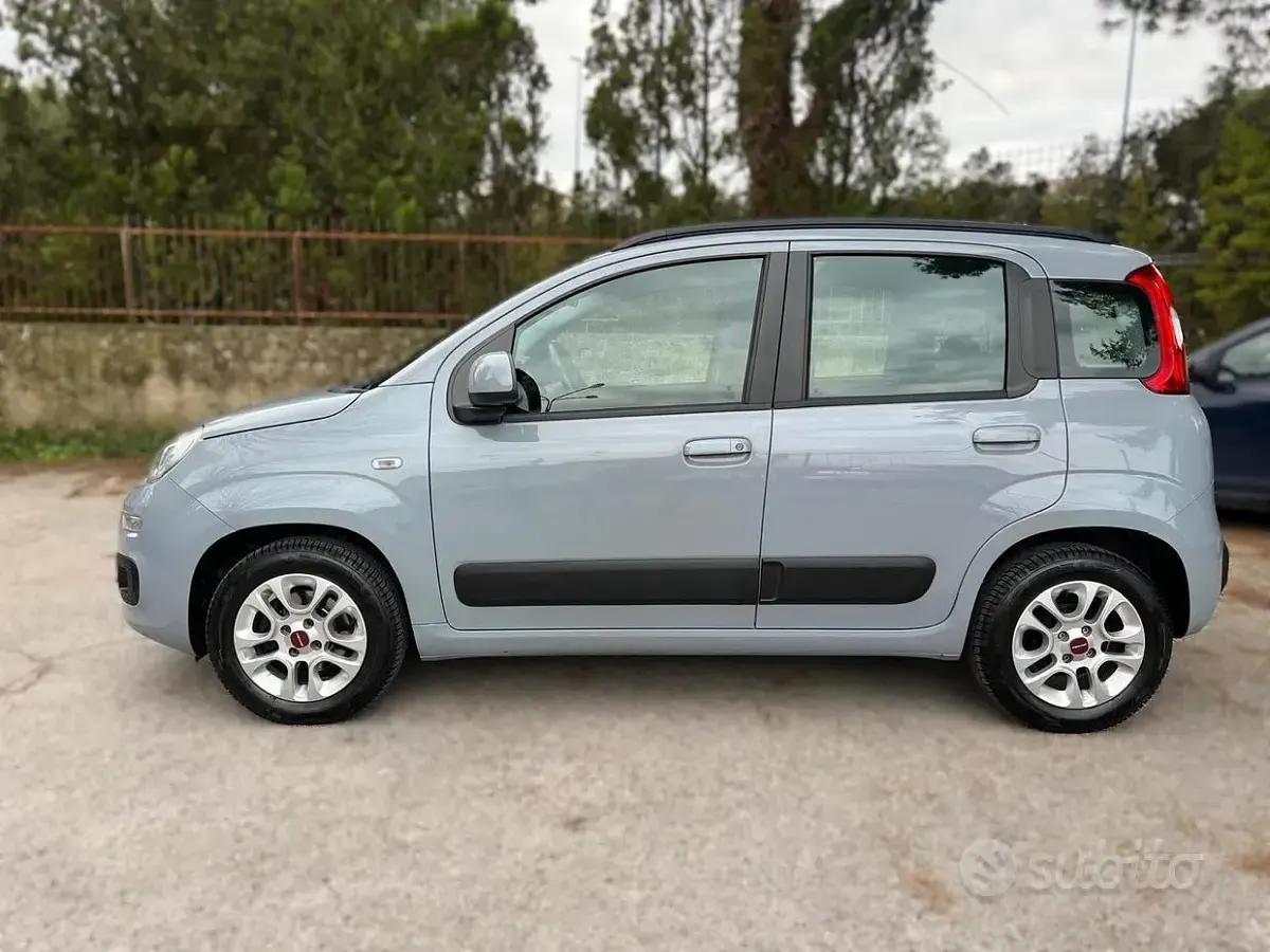 Usata Fiat Panda 69 CV (50 kW) 2018 Grigio Utilitaria