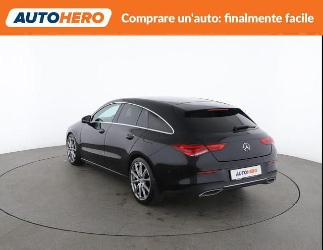 Usata Mercedes CLA200 Shooting Brake 150 CV (110 kW) 2020 Nero Station wagon