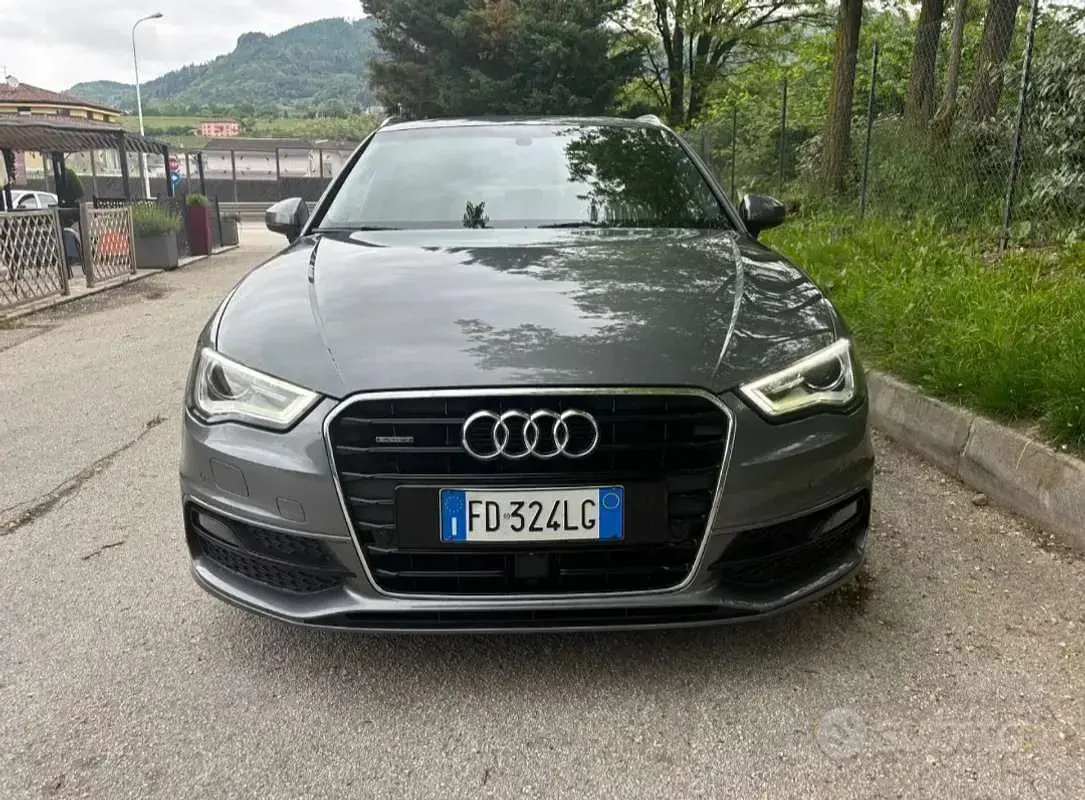 Gebraucht Audi A3 Sport 150 PS (110 kW) 2019 Limousine