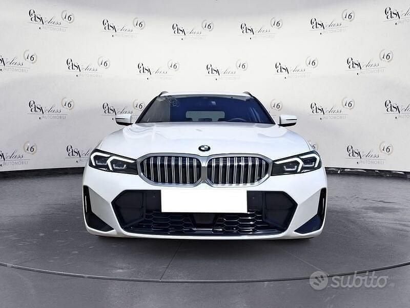 Bianco Usata 2024 BMW 318 M Sport Station wagon | 38.300 € (Super prezzo) - Immagine 1/4