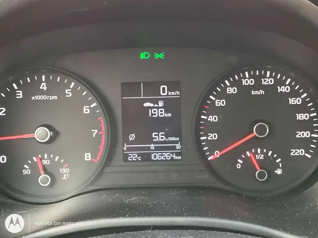 Usata Kia Stonic Urban 84 CV (61 kW) 2021 Bianco SUV