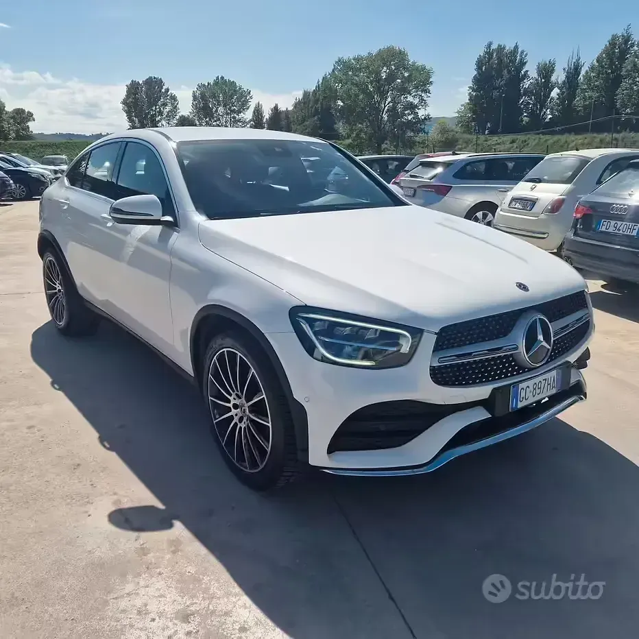 Begagnad Mercedes GLC220 Premium 194 HK (142 kW) 2019 Vit Sportkupé