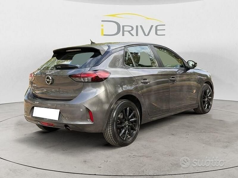 Usado Opel Corsa Edition 101 CV (74 kW) 2020 Gris Berlina