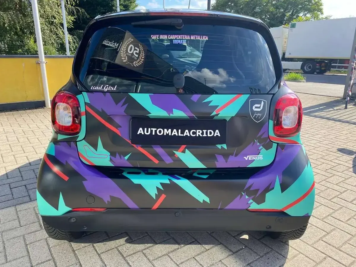 Usata Smart ForTwo Coupé Passion 41 kW (56 CV) 2022 Wrapping protettivo + estetico Utilitaria