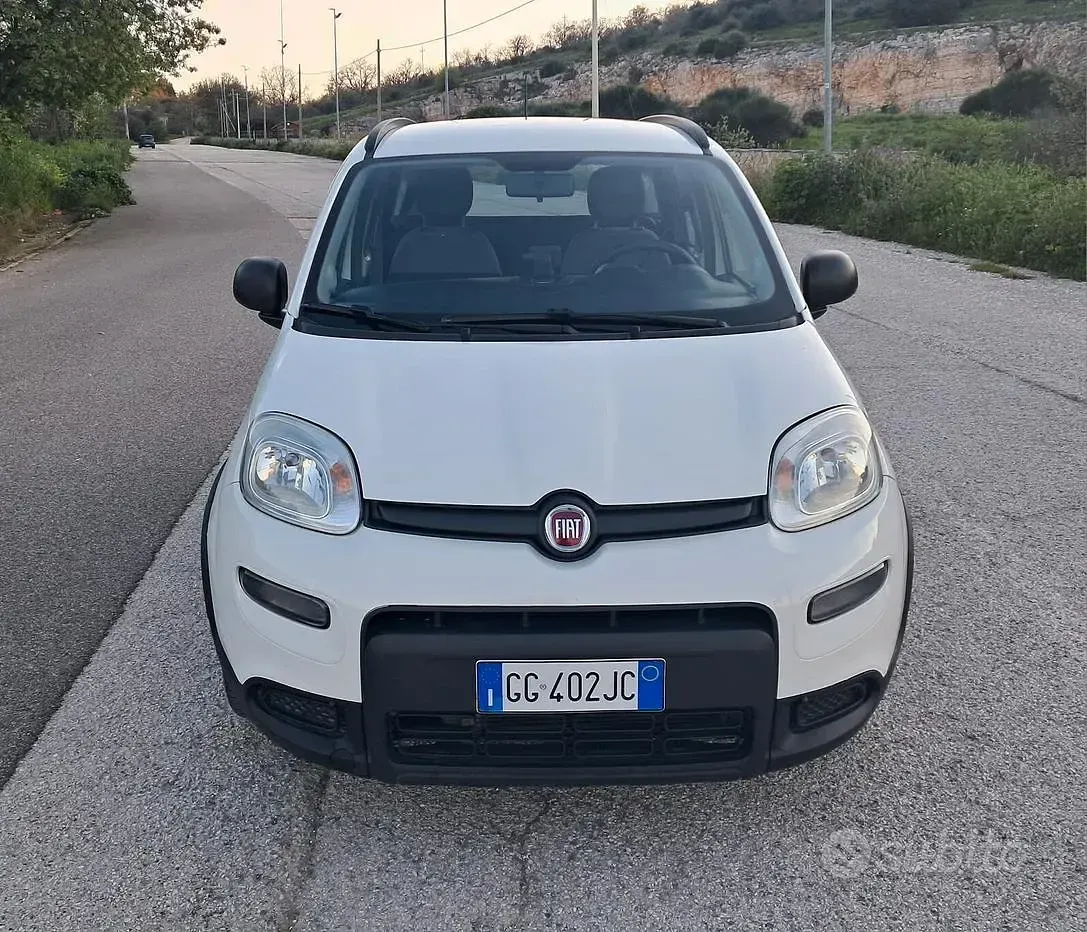 Usata Fiat Panda City Life 69 CV (50 kW) 2021 Bianco Utilitaria