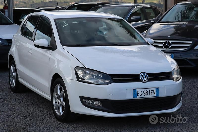 Usata VW Polo Comfortline 75 CV (55 kW) 2011 Bianco Berlina