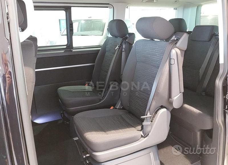 Usata VW Multivan 204 CV (150 kW) 2023 Nero Furgone