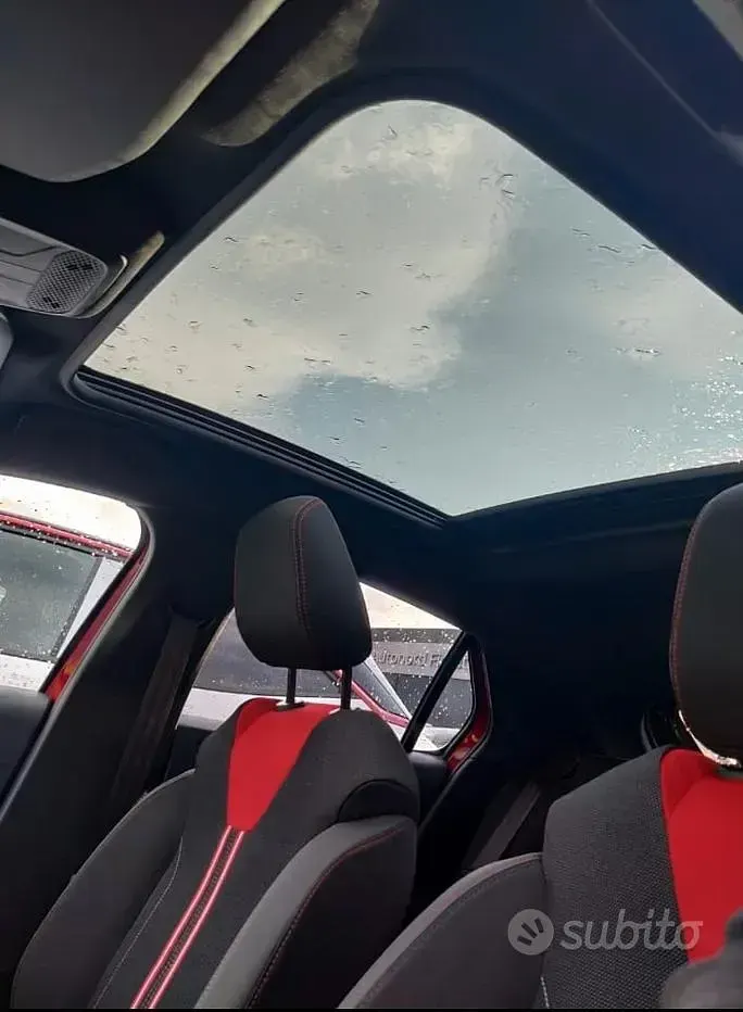 Usata Opel Corsa 131 CV (96 kW) 2023 Rosso Utilitaria
