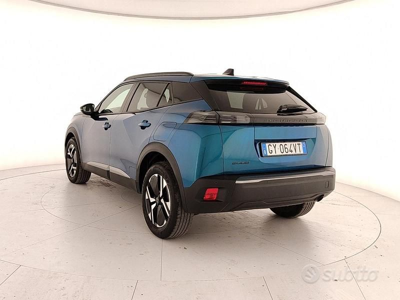 Usata Peugeot 2008 Allure 101 CV (74 kW) 2025 Blu SUV