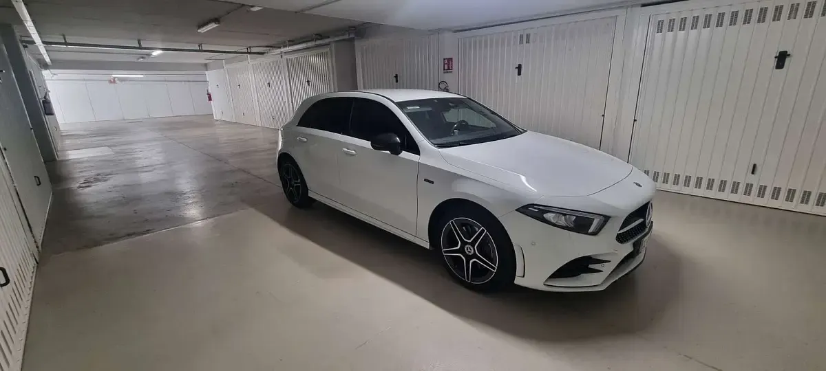 Usata Mercedes A250 Premium 160 CV (117 kW) 2020 Bianco Berlina