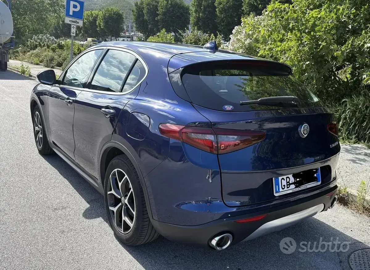 Usata Alfa Romeo Stelvio 160 CV (117 kW) 2020 Blu SUV