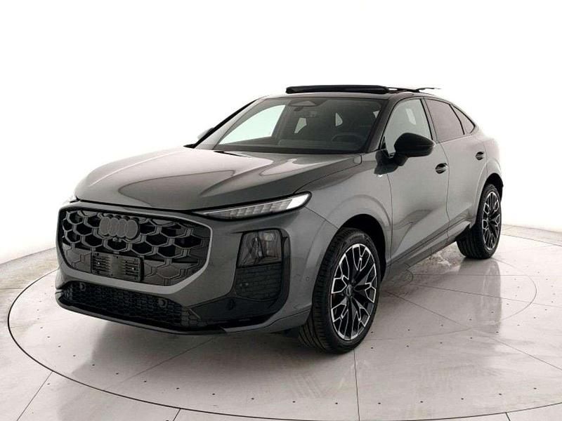 Nuova Audi Q3 Sportback S-Line 204 CV (150 kW) 2026 Grigio SUV