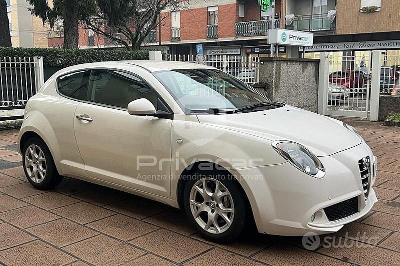 Usata Alfa Romeo MiTo Distinctive 140 CV (102 kW) 2014 Bianco Utilitaria
