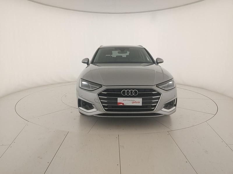 Usata Audi A4 Advanced 163 CV (119 kW) 2022 Argento fioretto metallizzato Station wagon