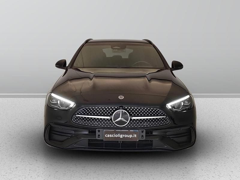 Usata Mercedes 220 Advanced 197 CV (144 kW) 2024 Nero Station wagon
