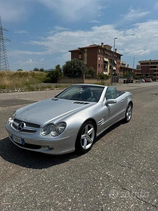 Argento Usata 2005 Mercedes SL500 Cabrio | 14.490 € (Buon prezzo) - Immagine 1/4