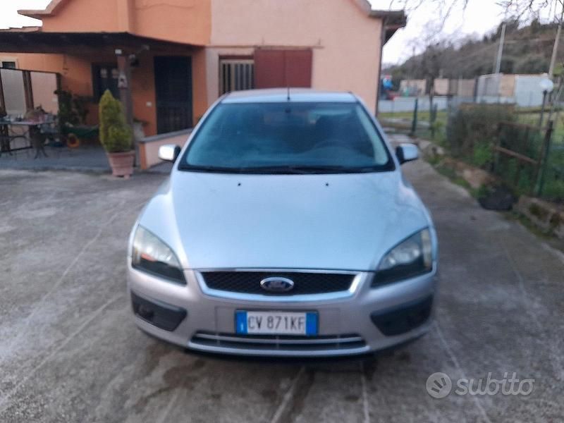 Usata Ford Focus 2005 Grigio Station wagon