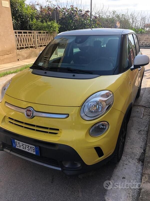 Usata Fiat 500L Trekking 85 CV (62 kW) 2014 Giallo Monovolume