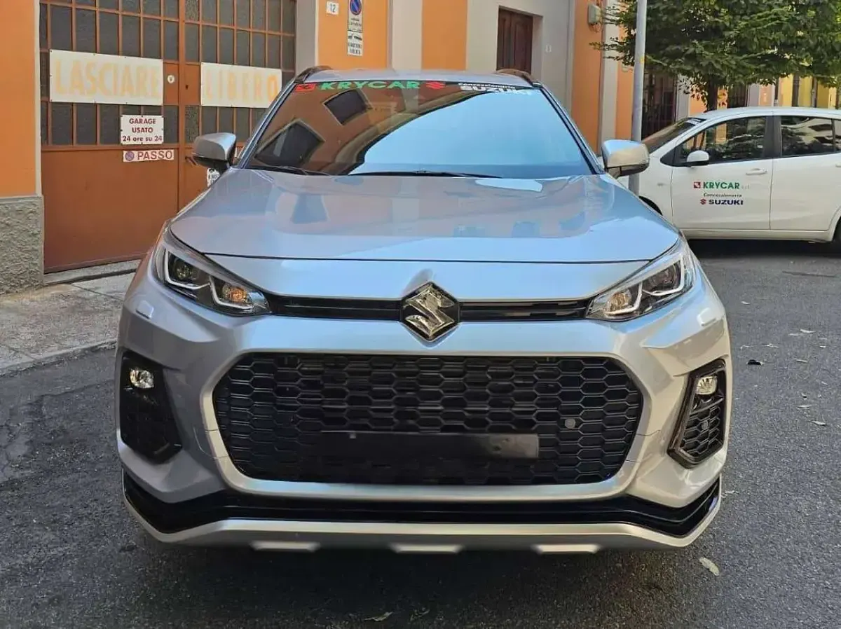Usata Suzuki Across 185 CV (136 kW) 2026 Argento SUV
