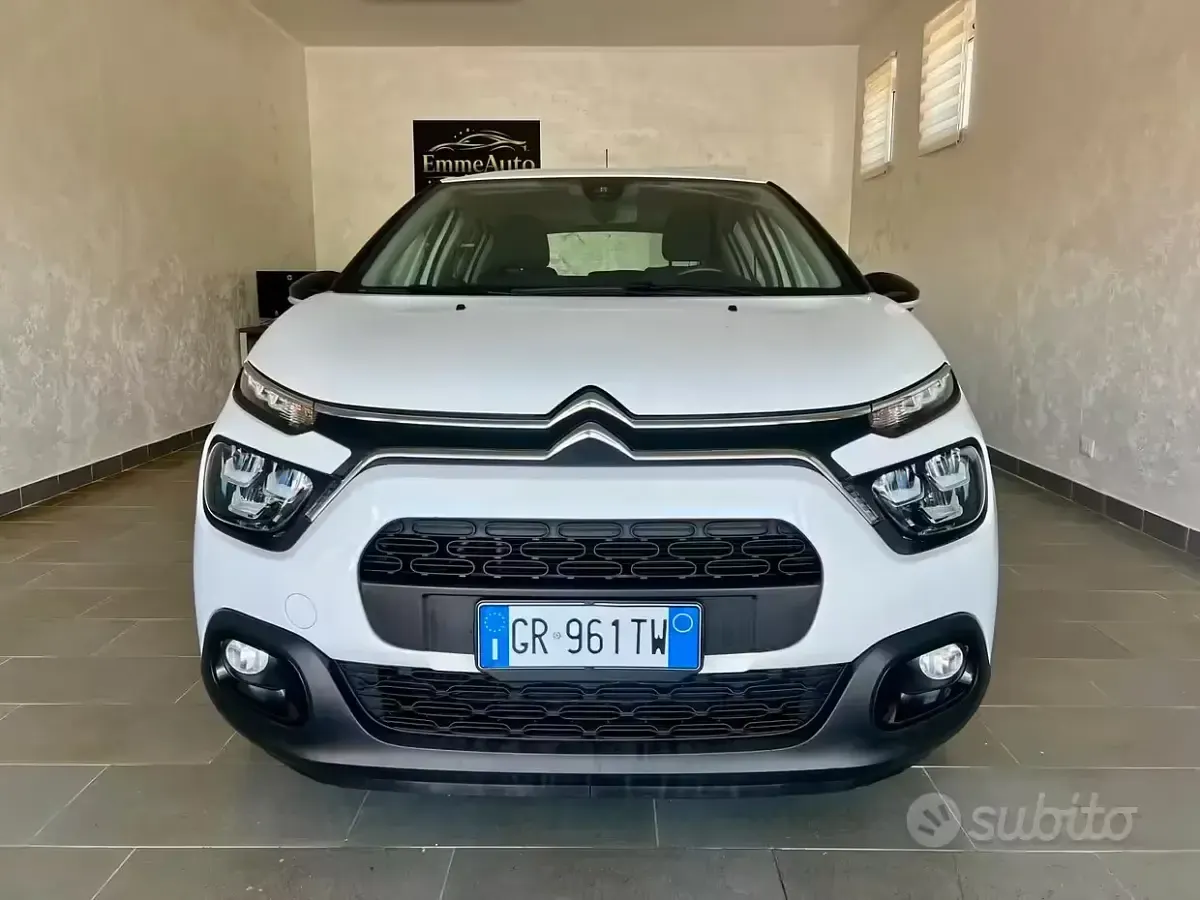 Usata Citroën C3 Shine 102 CV (75 kW) 2022 Bianco Utilitaria