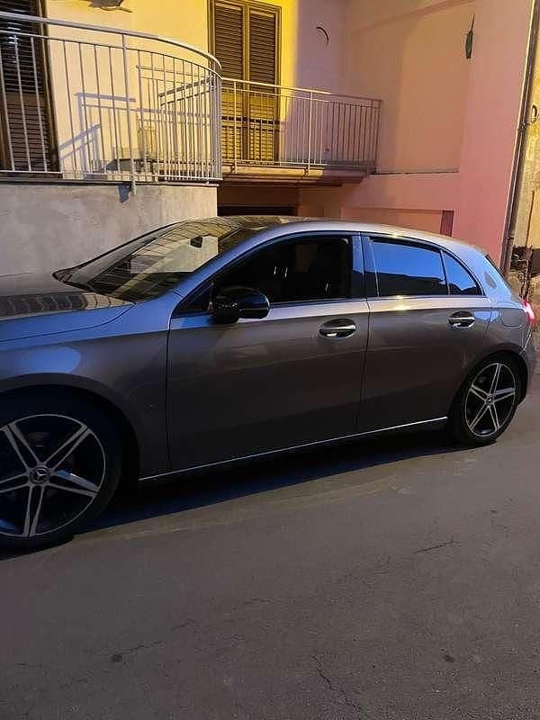Usata Mercedes A180 116 CV (85 kW) 2018 Berlina
