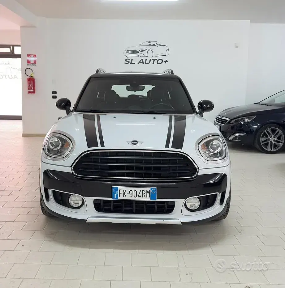 Usata Mini Countryman 150 CV (110 kW) 2017 Bianco SUV