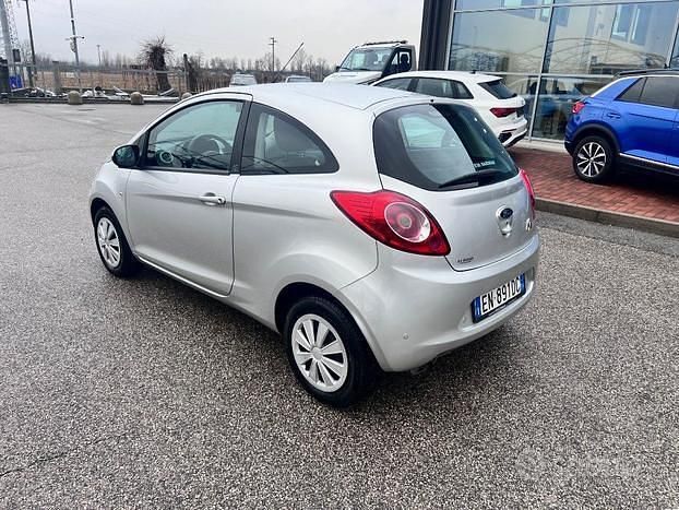 Usata Ford Ka Plus 69 CV (50 kW) 2012 Argento(met.) Utilitaria
