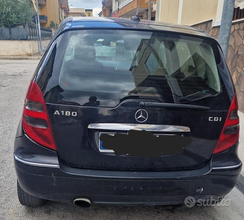 Usata Mercedes A180 109 CV (80 kW) 2007 Monovolume
