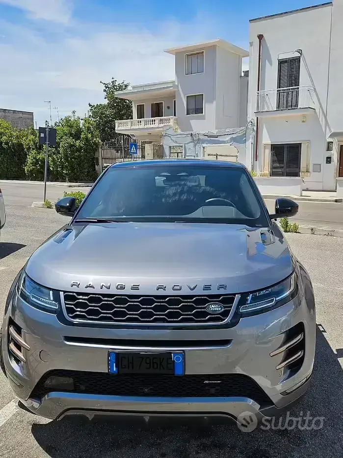 Usata Land Rover Range Rover evoque 200 CV (147 kW) 2022 Grigio SUV
