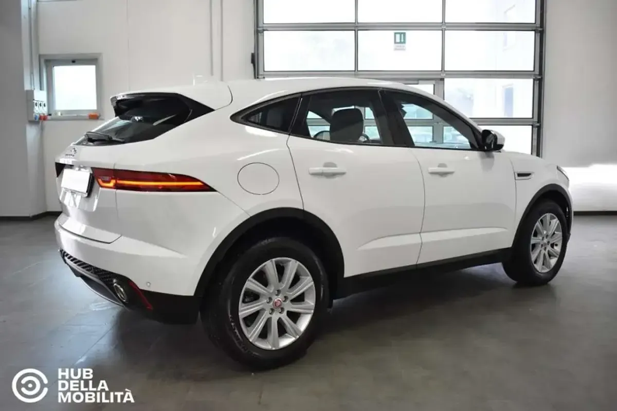 Usado Jaguar E-Pace S 179 CV (131 kW) 2018 Blanco SUV