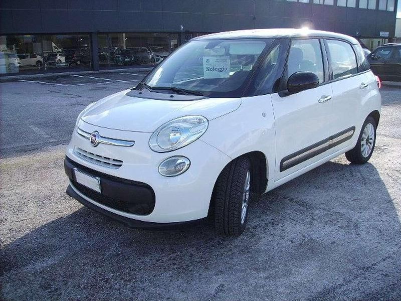 Usata Fiat 500L Business 105 CV (77 kW) 2015 Bianco Monovolume