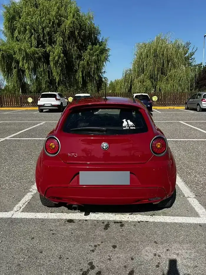 Usata Alfa Romeo MiTo 85 CV (62 kW) 2015 Rosso Utilitaria
