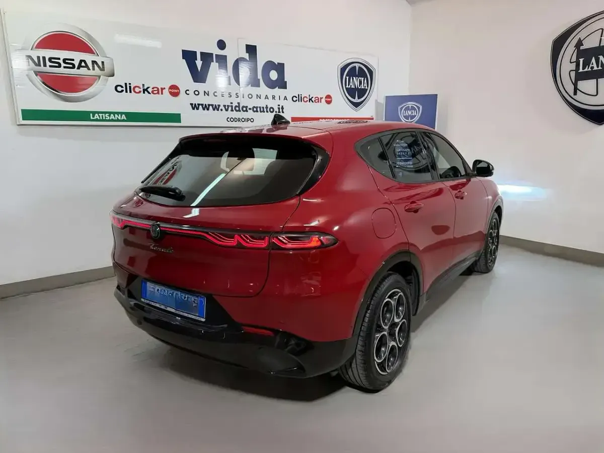 Usata Alfa Romeo Tonale Sprint 131 CV (96 kW) 2024 Rosso SUV